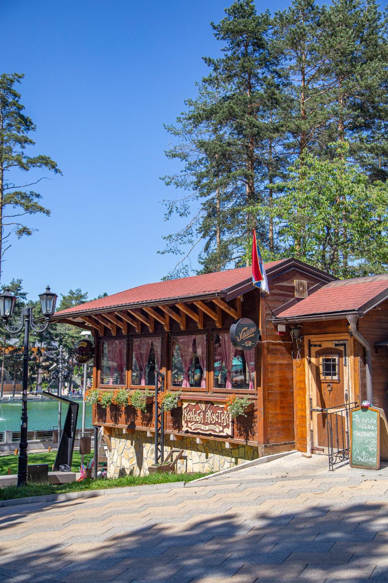 Hotel Konaciste Akustik Ζλάτιμπορ Εξωτερικό φωτογραφία