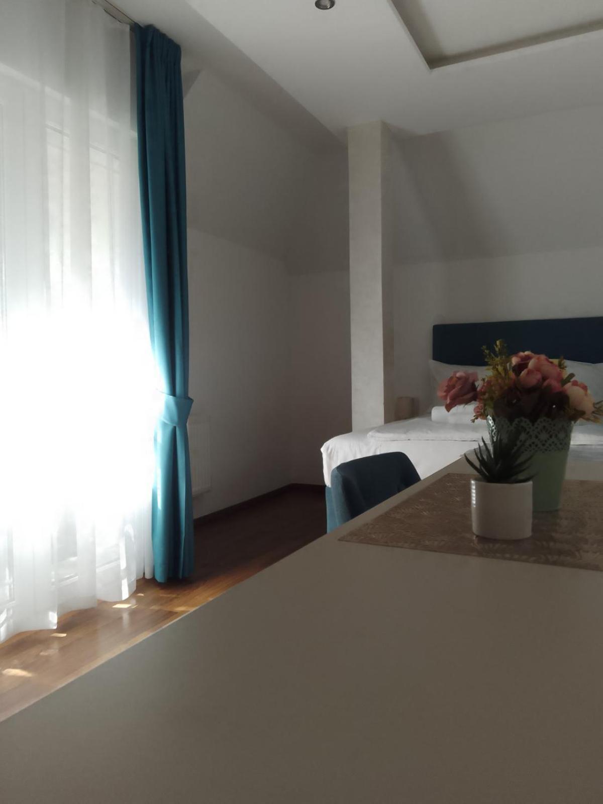 Hotel Konaciste Akustik Ζλάτιμπορ Εξωτερικό φωτογραφία
